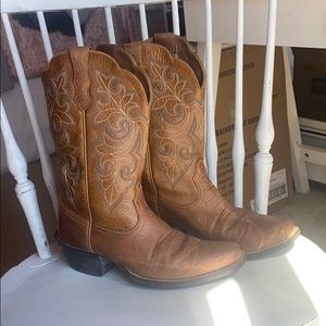 Ariat cowgirl boots